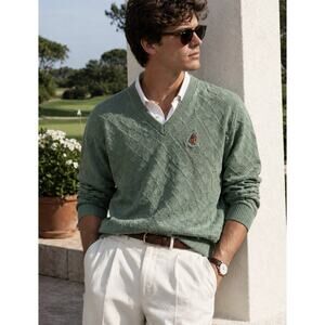Vintage Textured Sage V Neck Sweater Gold Logo Coastal Preppy Old Money Knit